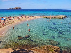 cala comte